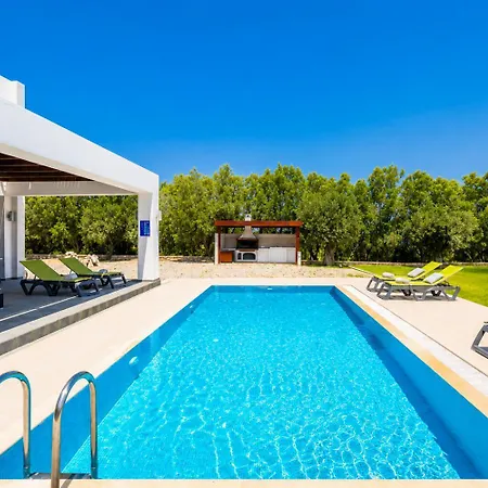 Villa Lahania Villa *