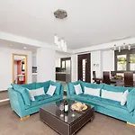 Villa Lahania *